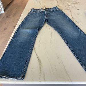 Lucky Jeans Size 32” Like New Condition